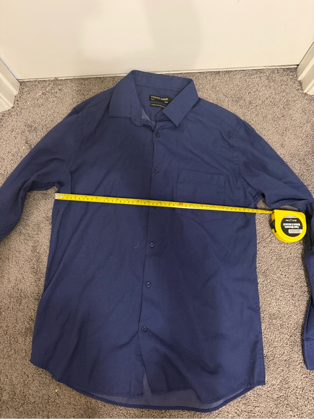 Men's Blue Long-Sleeve Dress Shirt with Point Collar - Picture 8 of 13